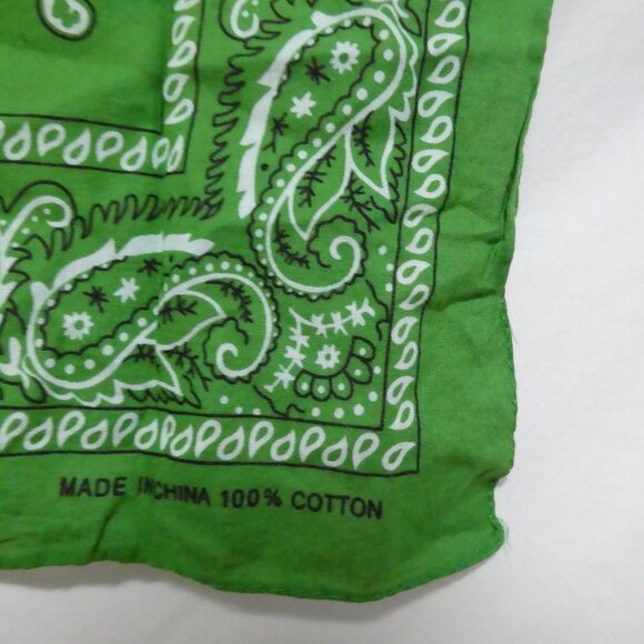 Unbranded | OS One Size | Green Paisley Square Bandana / Scarf - Picture 10 of 16